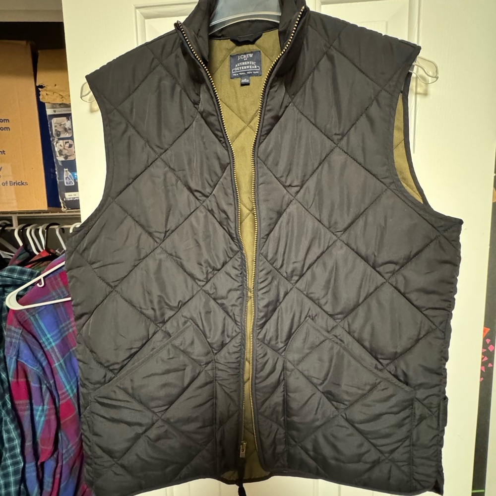 J. Crew Men's Quilted Vest - Olive